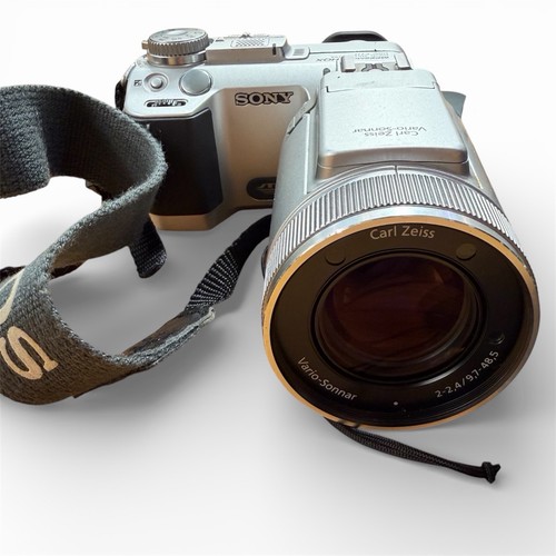 Sony cyber shot - dsc-f717, 5mp