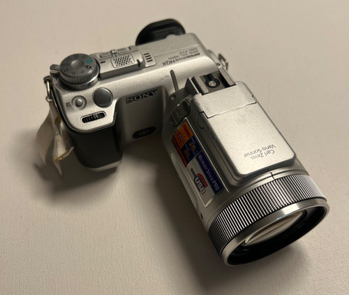 Sony dsc f717 cyber - sony,
