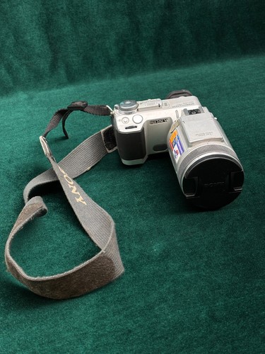 Sony cyber shot dsc f717 - cyber-shot, dsc-f717