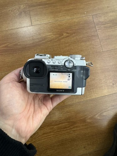 Fotocamera digitale sony - fotocamera, f717